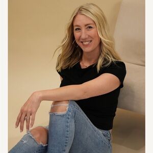 Meet your Posher, Suzanne